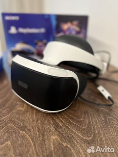 PlayStation VR Mega Pack + контроллеры + Farpoint