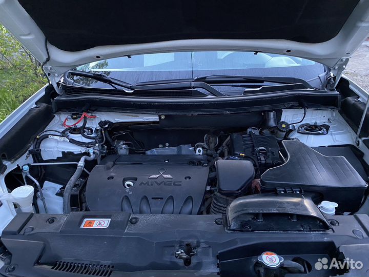 Mitsubishi Outlander 2.0 CVT, 2016, 116 000 км
