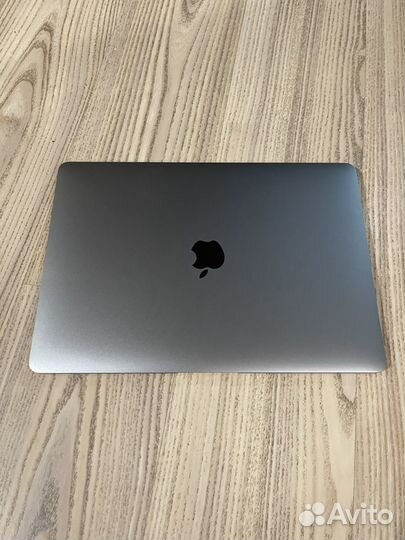 Macbook Air 13 A1932