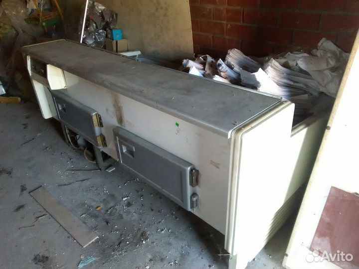 Холодильник витрина