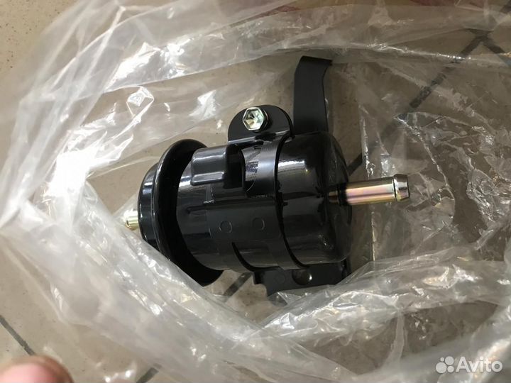 Топливный фильтр Toyota Land Cruiser 100