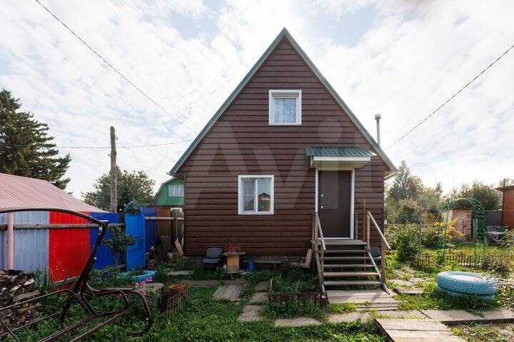 Дом 54,9 м² на участке 6 сот.