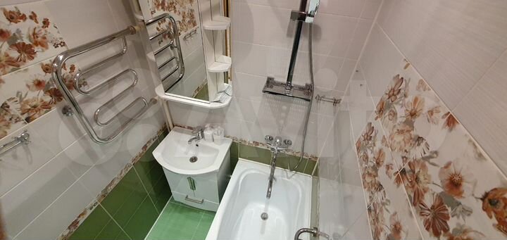 2-к. квартира, 42 м², 1/5 эт.