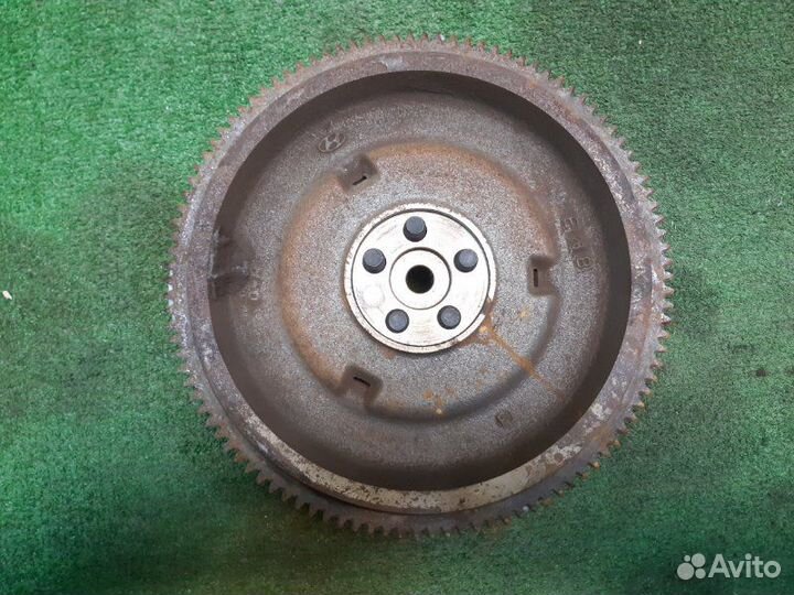 Маховик + сцепление Hyundai Elantra 3 1.6