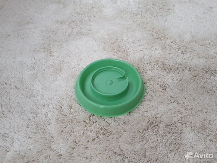 Поилки и кормушки для с.х. птицы и кроликов