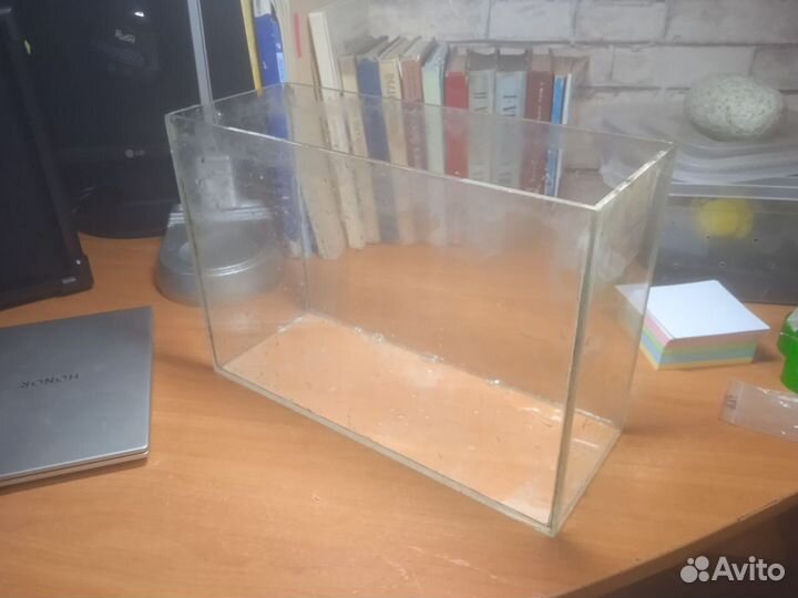 Аквариум 9 литров б/у