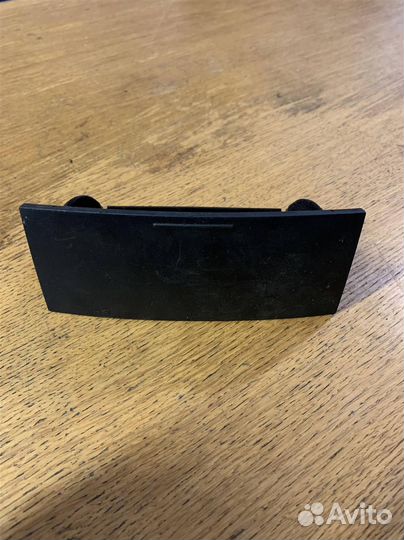 Ящик передней консоли VW Touareg