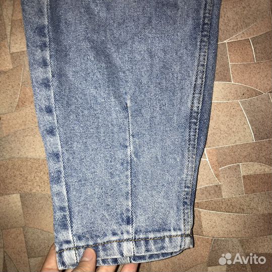 Джинсы
