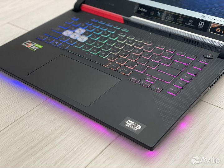 Игровая пушка Asus Rog Strix