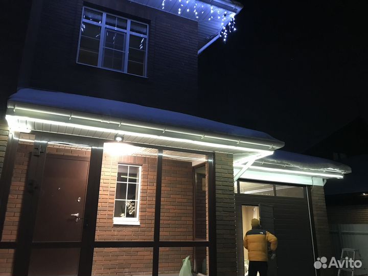 Украшение домов гирляндами