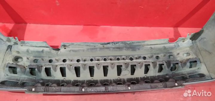 Приора седан бампер задний серебристый хор.сост