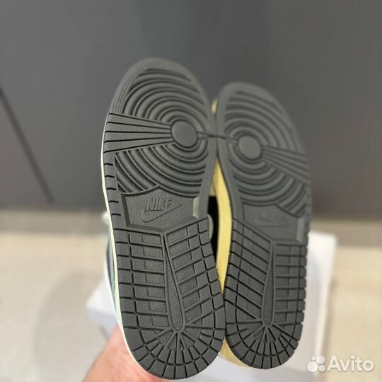 Кроссовки Nike Air Jordan 1 Low Jade Smoke