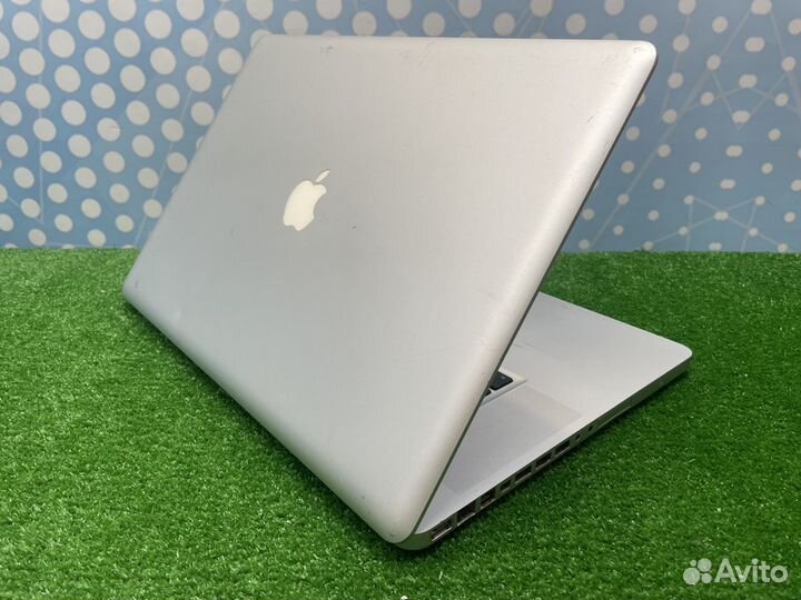 MacBook Pro 17