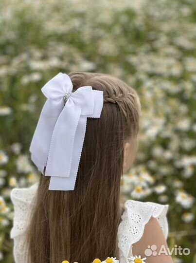 Бант на заколке либо на резинке из сатиновой ленты