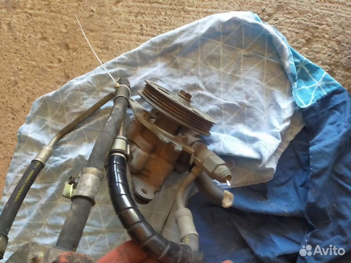 Насос гур 1 mzfe 4432048020