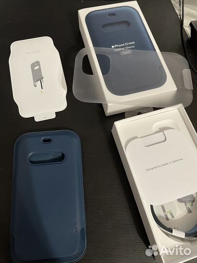 Кожаный чехол iPhone 12 mini Leather Sleeve