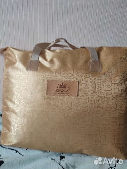 Одеяло облегченное полуторное шелк