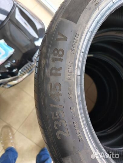 Continental ContiPremiumContact 6 235/45 R18 94V