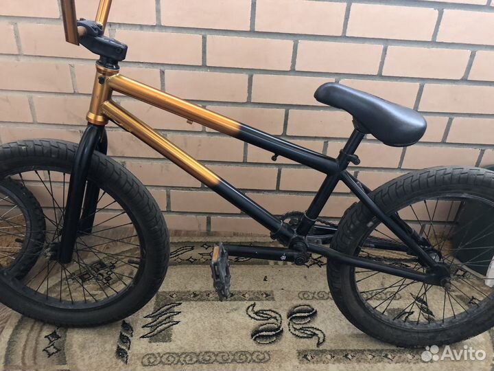 Трюковой велосипед bmx