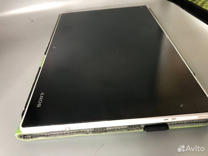 Планшет Sony Xperia Tablet Z sgp321