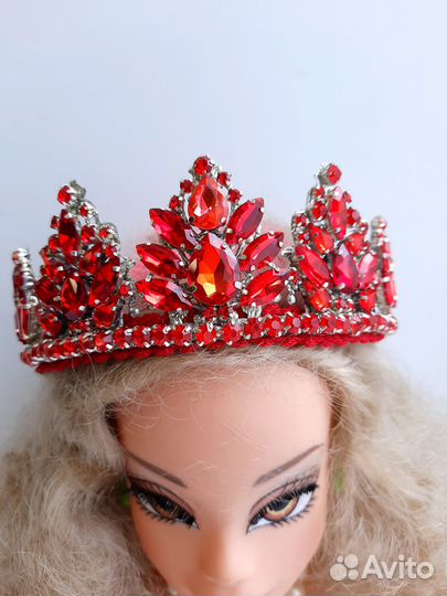 Корона ручной работы