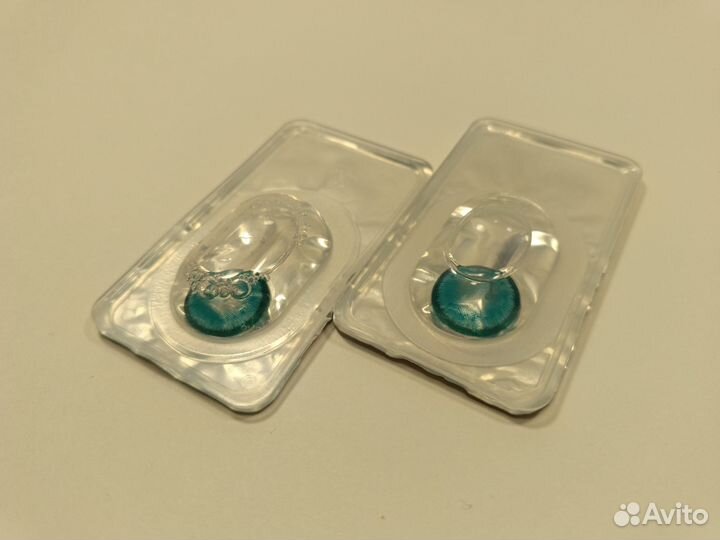 Цветные линзы: бирюзовые