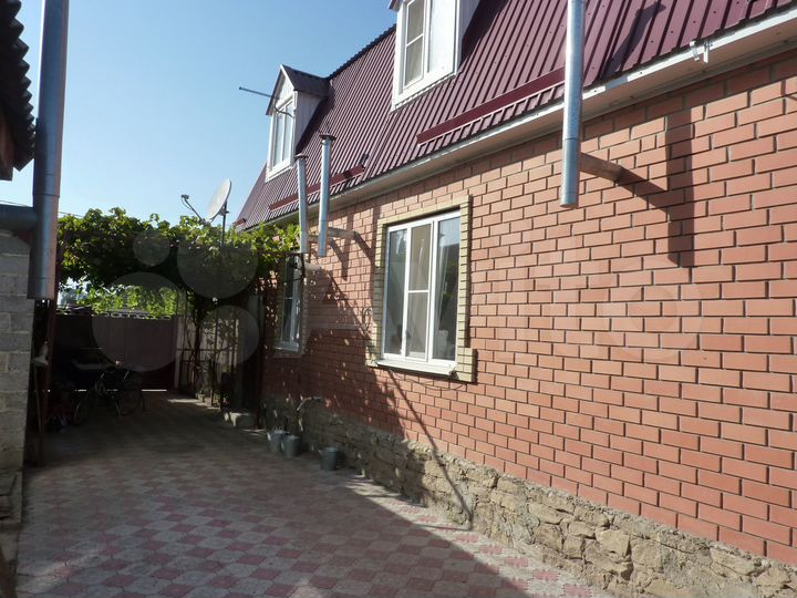 Дом 169 м² на участке 9,7 сот.