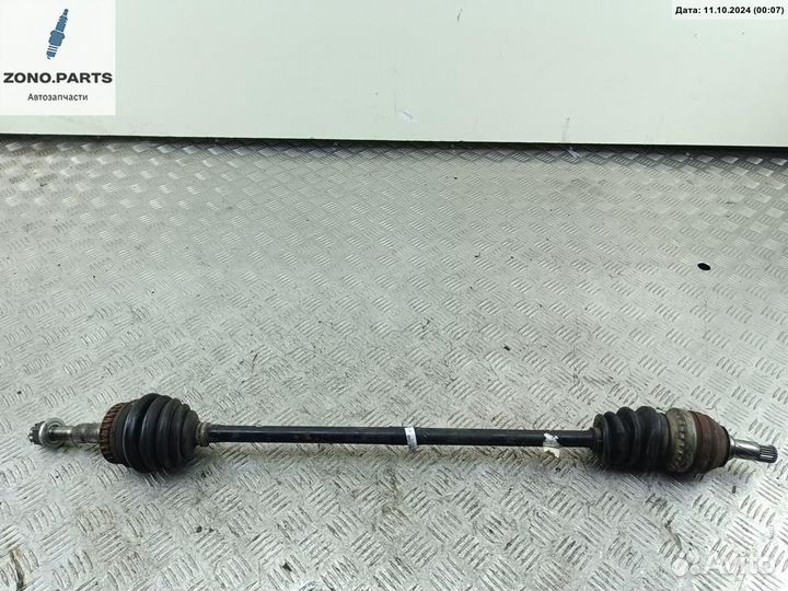 Полуось передняя правая на Opel Vectra B