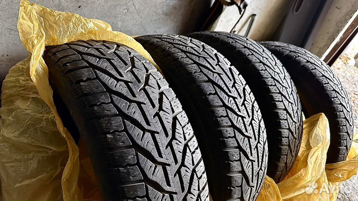 Kormoran Snow 185/65 R15 92