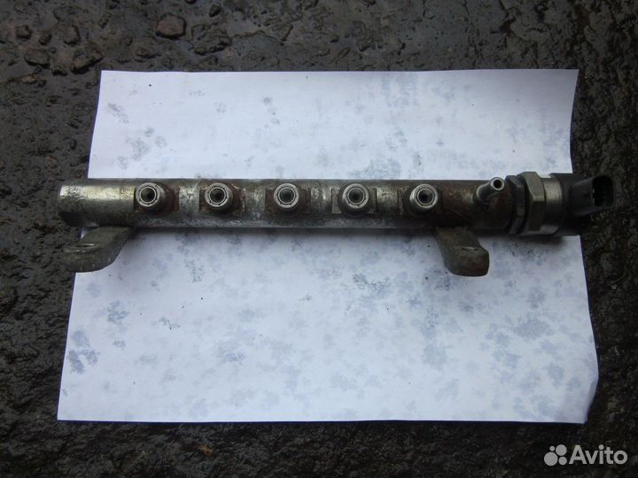 Рейка топливная (рампа) 2.2 дизель