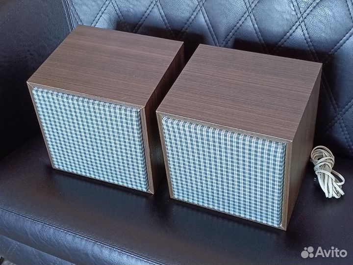 Колонки ретро