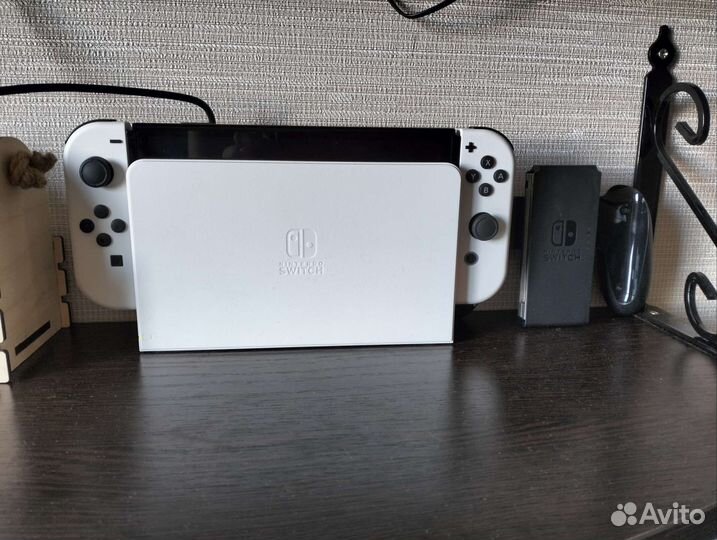 Игровая приставка Nintendo Switch Oled
