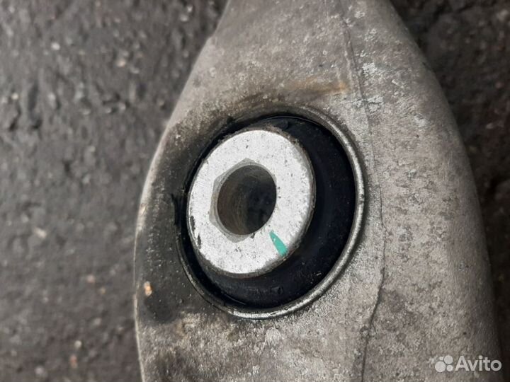 Рычаг подвески передний левый Mercedes Gls X166