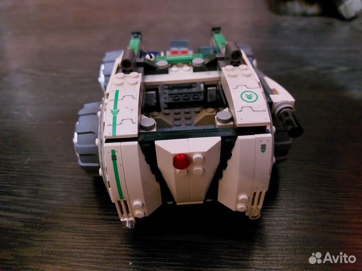 LegoGalaxy Squad 70704