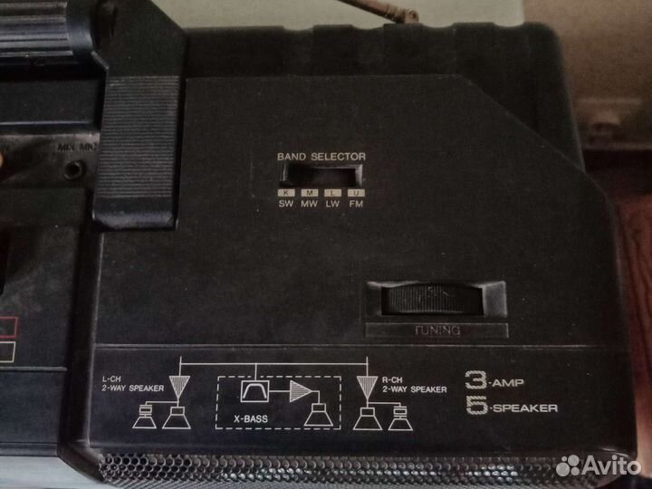 Двухкассетный магнитофон sharp