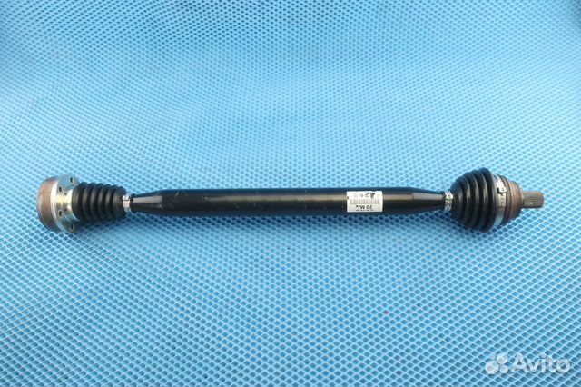 Привод VAG правый 1K0407272DM