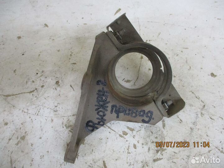 Кронштейн правого привода Форд Фьюжн