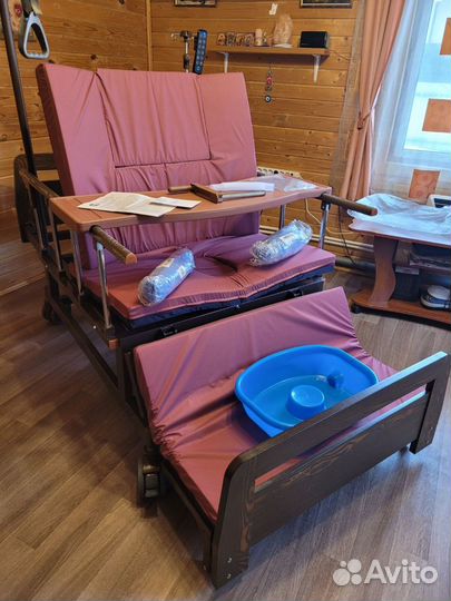 Кровать для лежачих больных Мед-Мос DB-11А