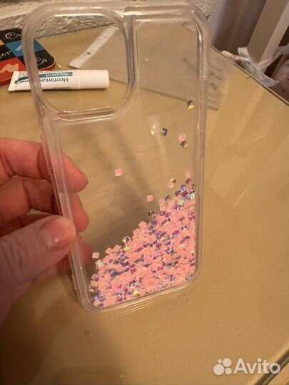 Чехой на iPhone 15