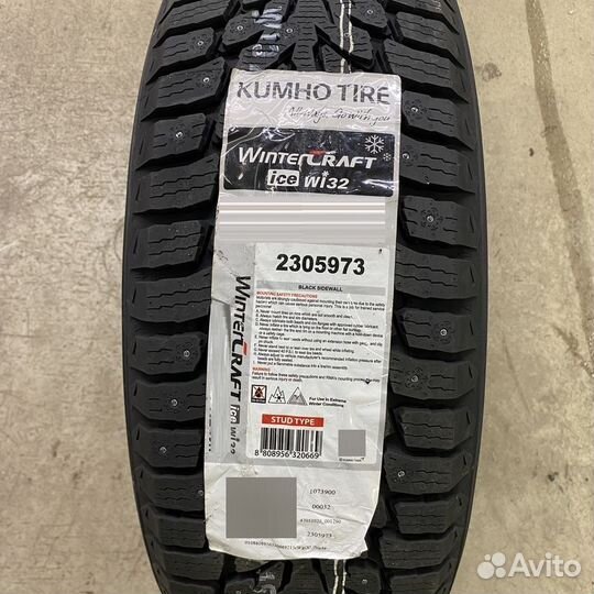 Kumho WinterCraft Ice Wi32 205/65 R15 99T