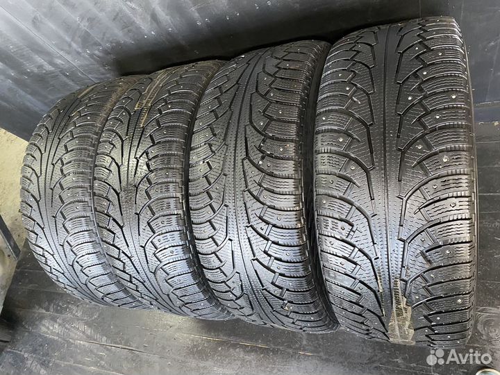 Nokian Tyres Hakkapeliitta 5 285/60 R18