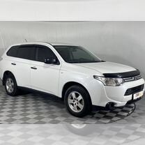 Mitsubishi Outlander 2.0 CVT, 2012, 162 002 км, с пробегом, цена 1 370 000 руб.