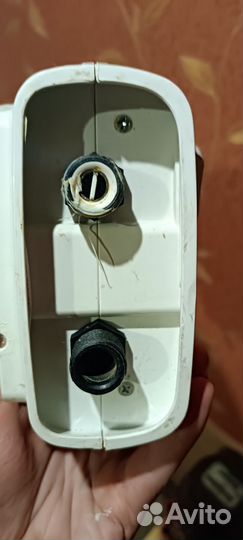 Водонагреватель проточный polaris