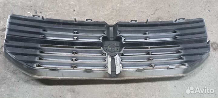 Решетка радиатора dodge caliber