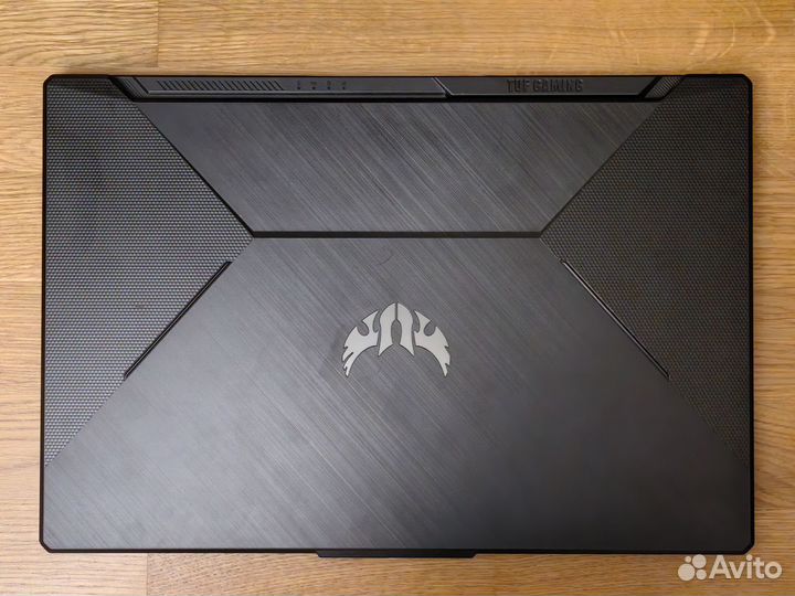 Ноутбук игровой asus TUF Gaming A17 FX706II-AU038T