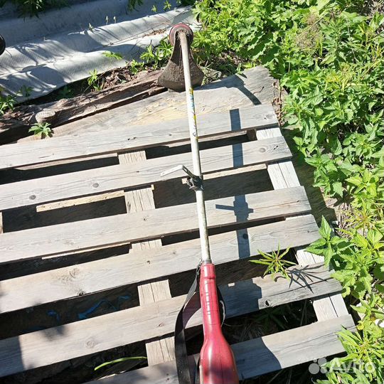 Газонокосилка электрическая