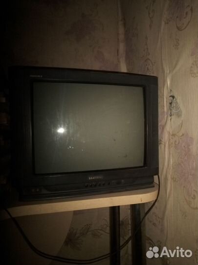 Телевизор на запчасти