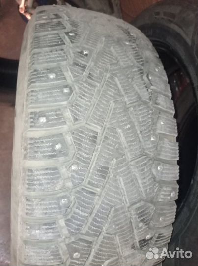 Pirelli Ice Zero 235/60 R18