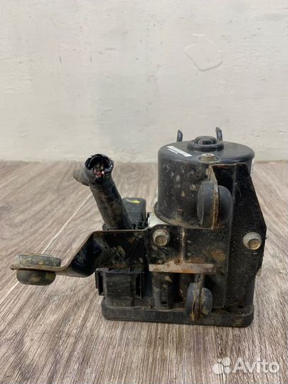 Блок abs Mazda 3 хетчбэк 5-ти дв. 2006