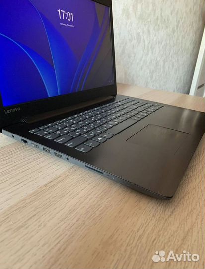 Ноутбук Lenovo AMD A6/FullHD/Windows 11/SSD